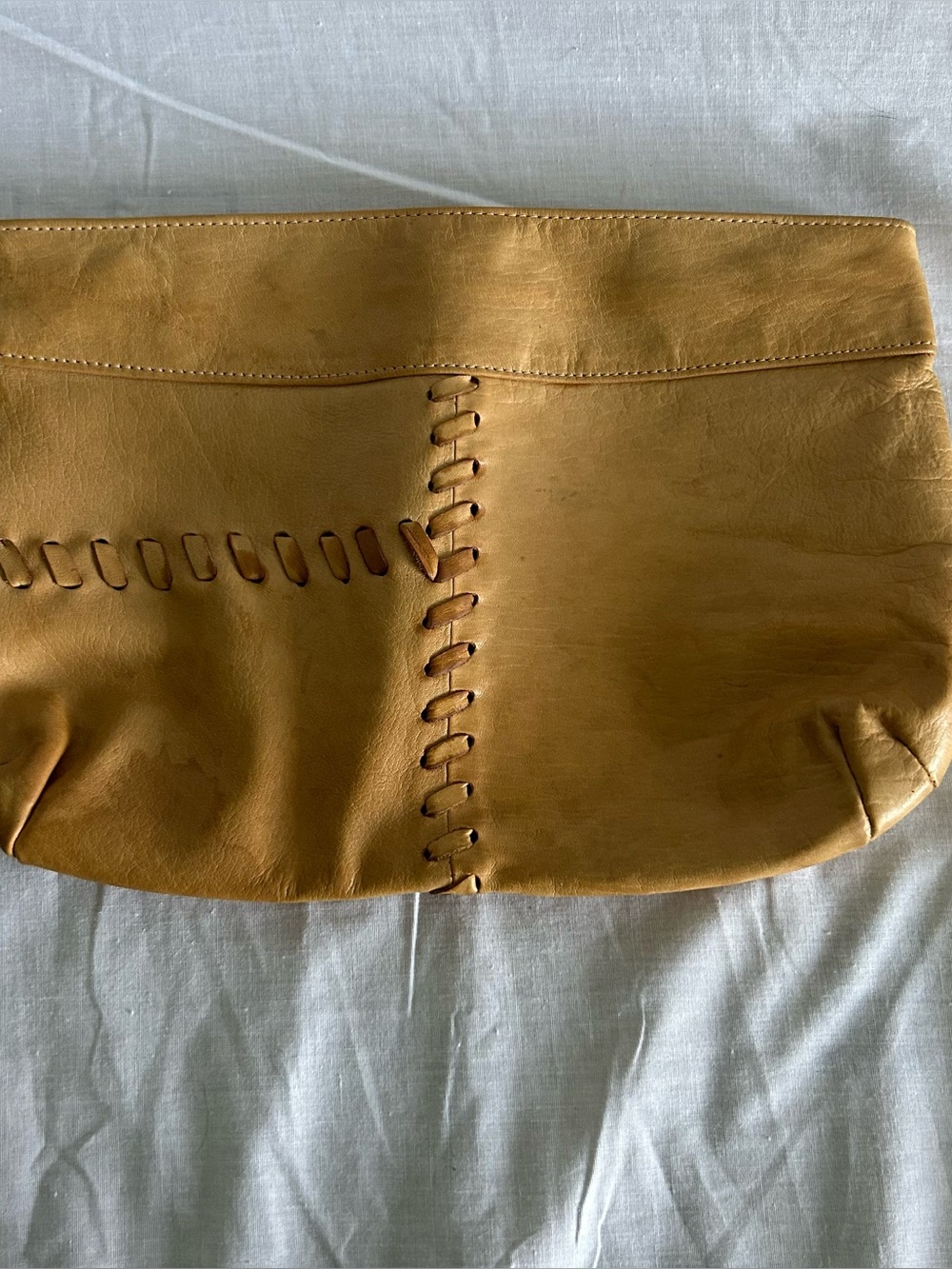 Vintage Caramel Tan Leather Clutch Bag Purse Zip Whipstitching Super Soft